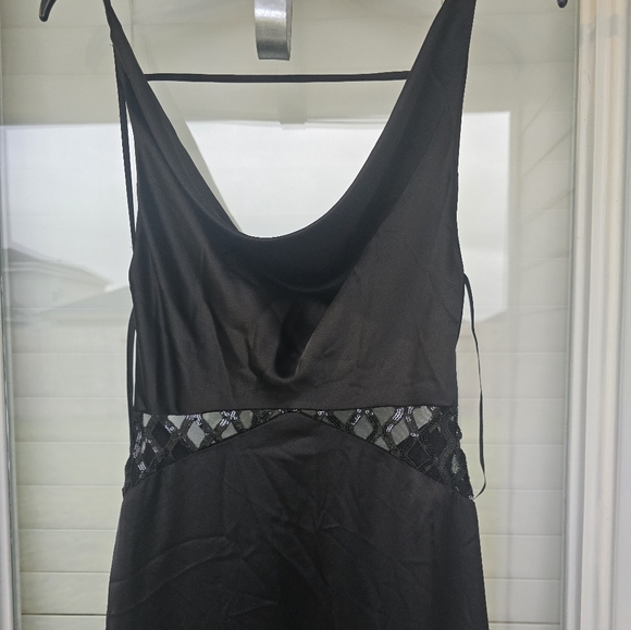 $279 SENI & CADE Satin Cowl neck Cutout Gown Sz 12P Cocktail Wedding New - Picture 11 of 14